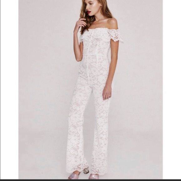 Stone Cold Fox plumeria off the shoulder white lace jumpsuit Size 1 - Picture 1 of 8